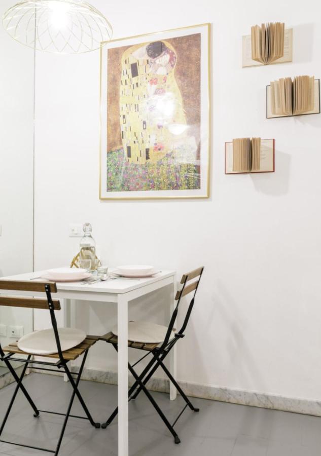 Apartment Pied-a-terre Domusuite Rhome Colosseo Rom